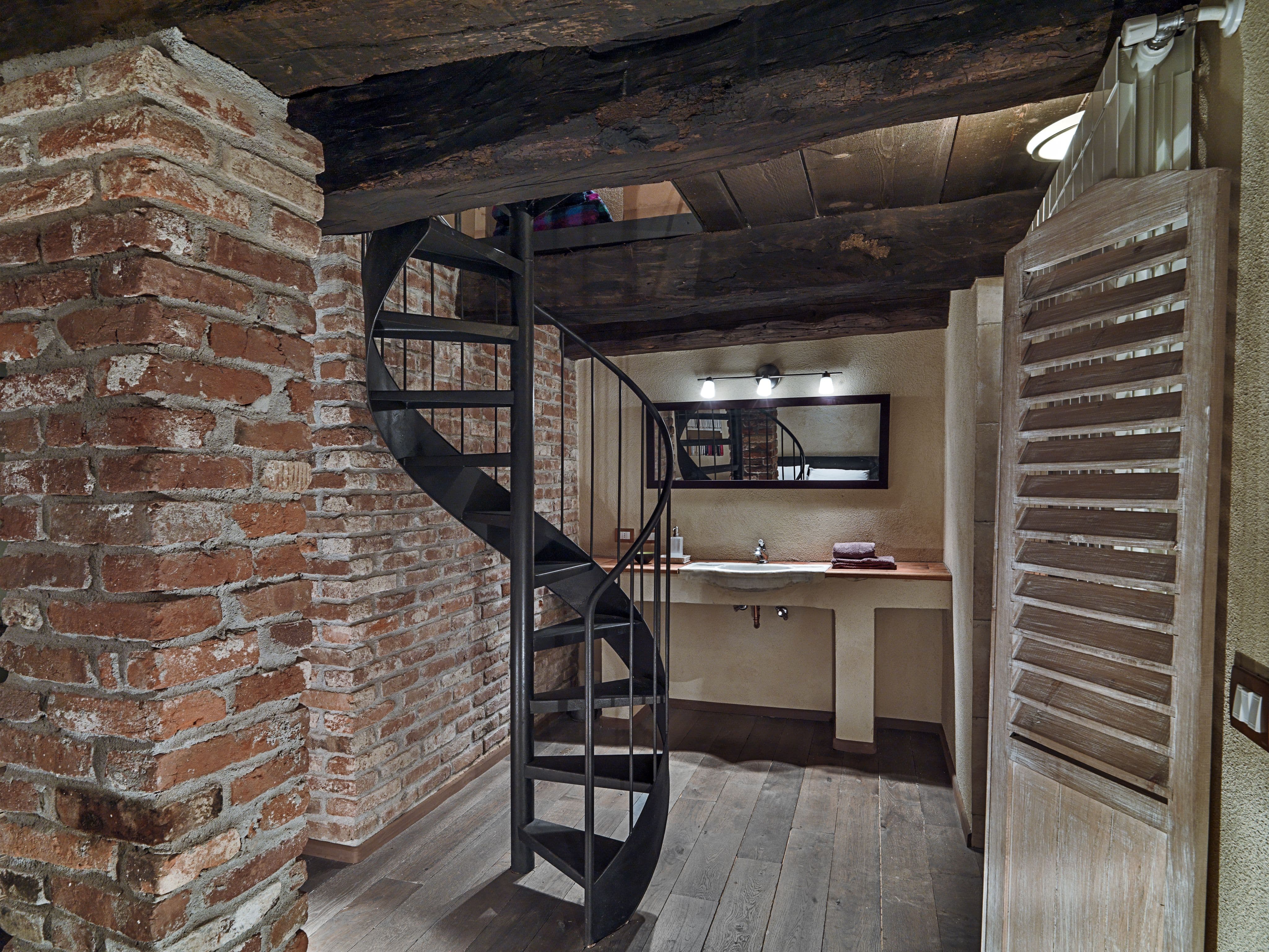 Construcții metalice civile